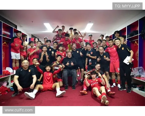 重庆足球队强势领跑欧锦赛积分榜71分领先其他球队