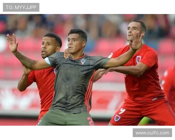 西安羽毛球队在亚运会积分榜上以77分稳居第一名展现强劲实力