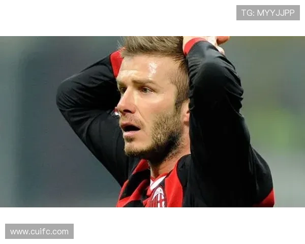 当足球明星化身普通路人体验生活带来的幽默与感动